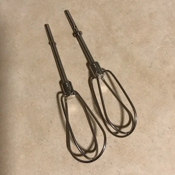 Black and Silver KitchenAid 9 Speed Hand Mixer with Attachments - Picture 5 of 13